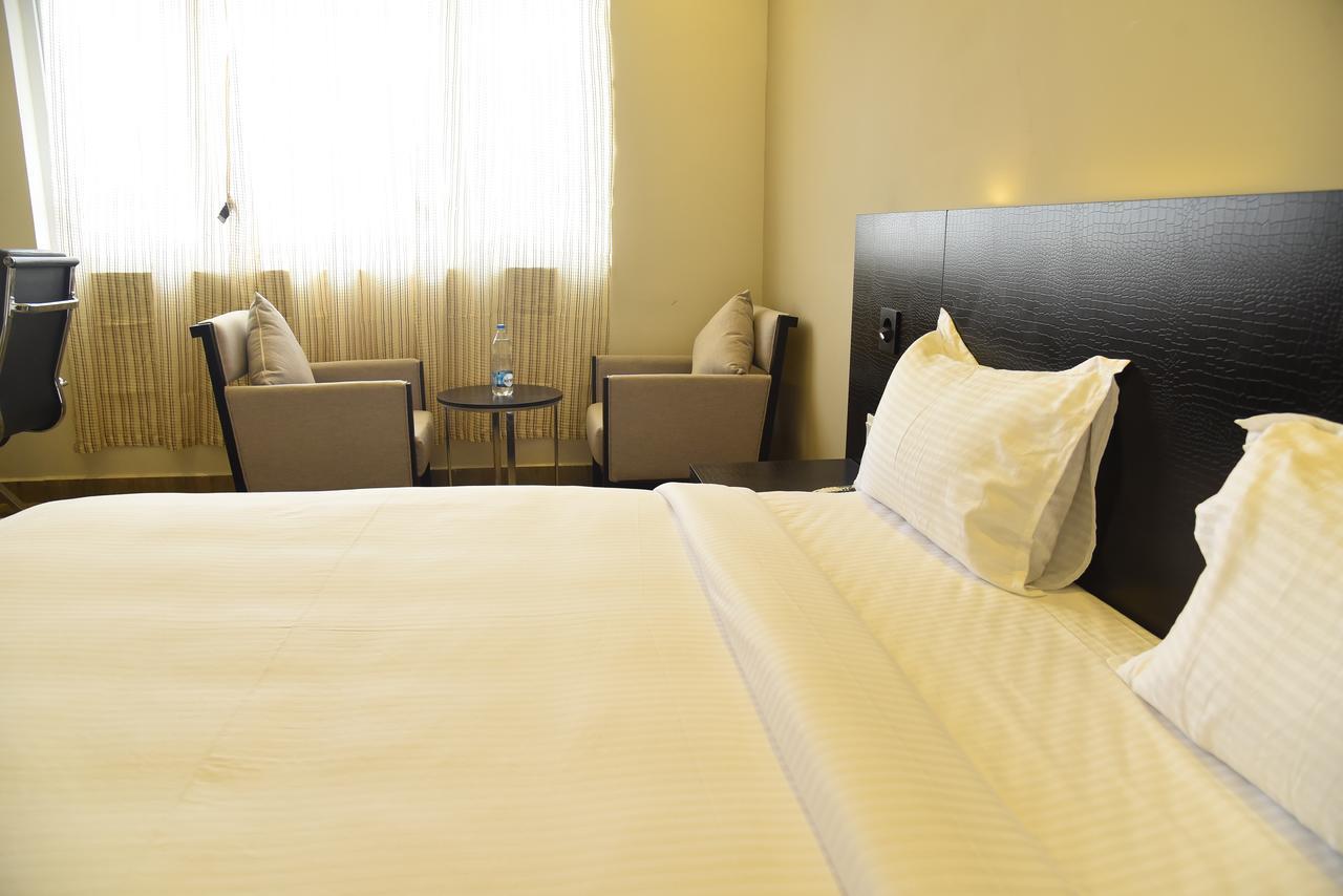 Hotel Queens Inn Vailankanni Eksteriør bilde